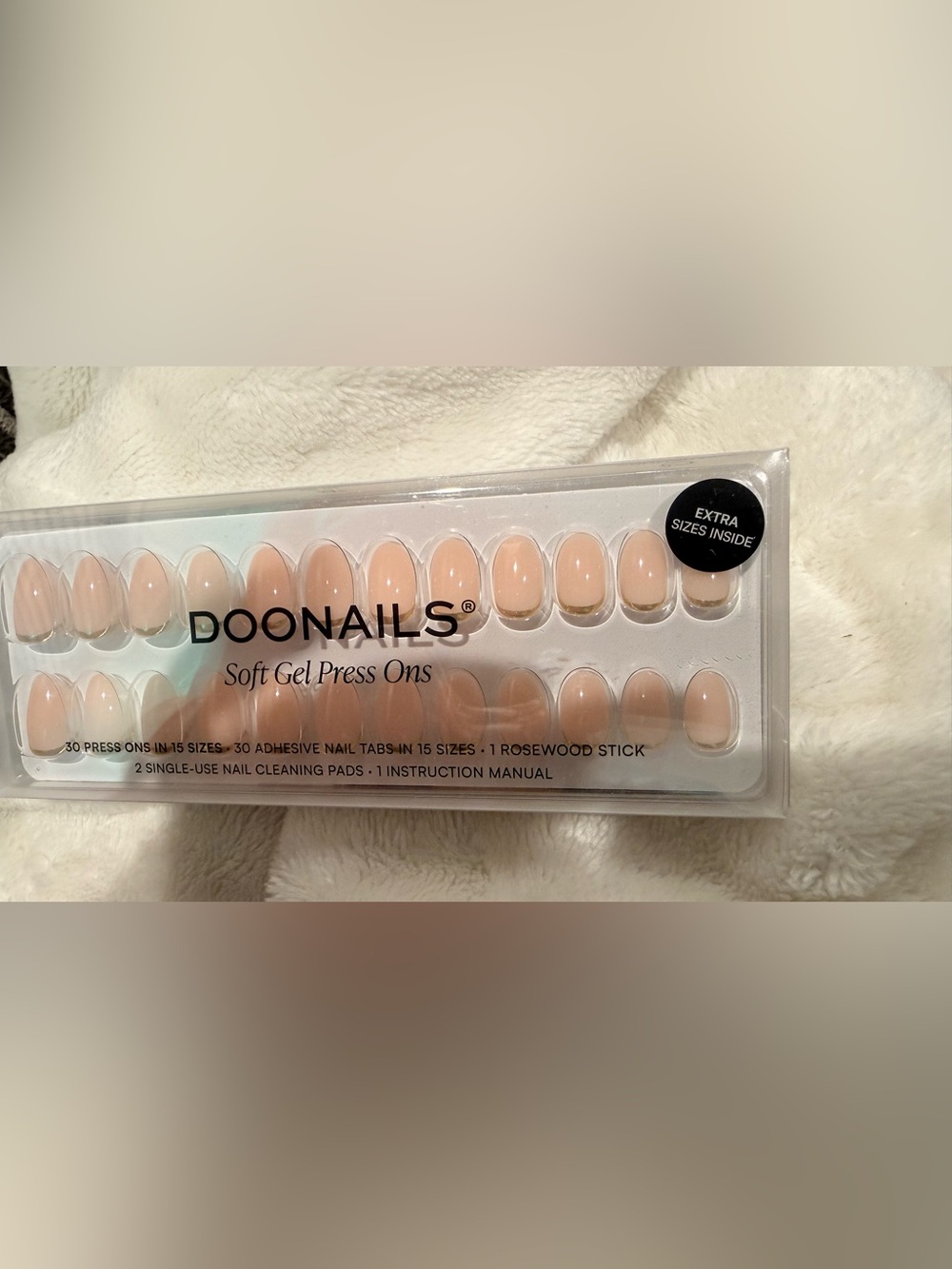 New DooNails Short Round Soft Gel Press-On Nails in Popcorn - Picture 4 of 6